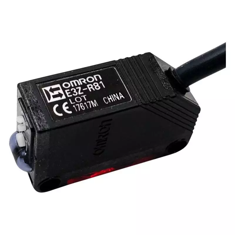 E3Z-R81 2M